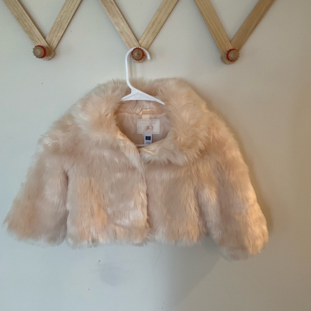 Janie and Jack Peach Faux Fur Capelet - Picture 3 of 9